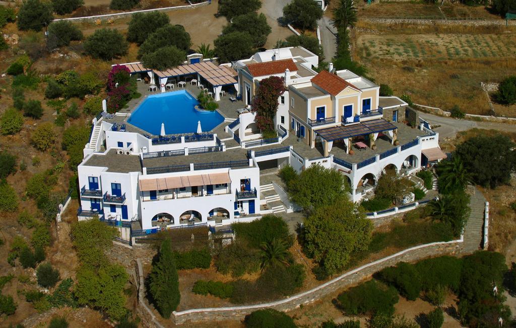 Lefkes Village Parikia  Luaran gambar