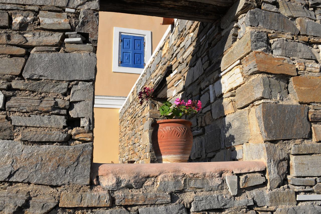 Lefkes Village Parikia  Luaran gambar