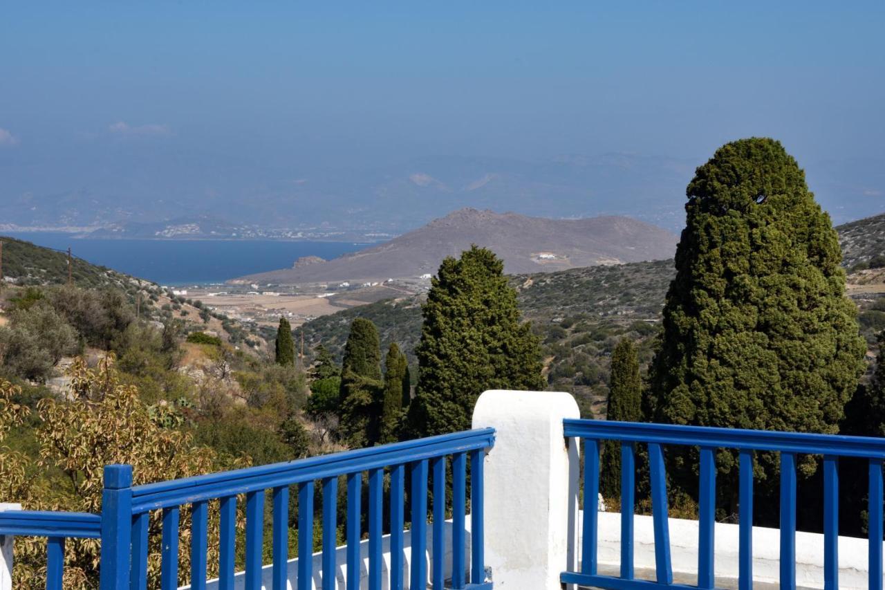 Lefkes Village Parikia  Luaran gambar